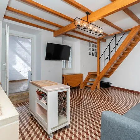 Judice Fialho House Вилла *